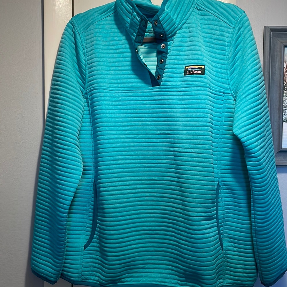 LL Bean Airlight Knit Pullover